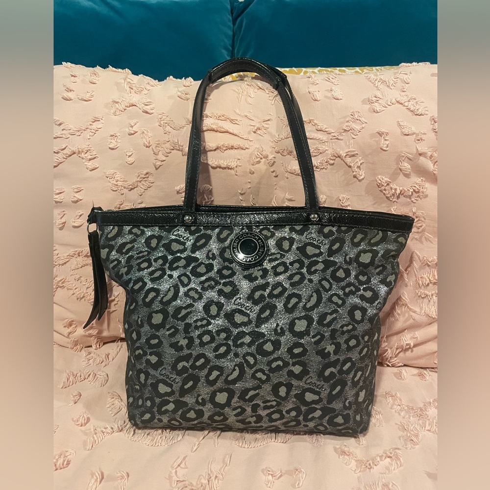Coach Purse Leopard or Ocelot print handbag with zipper closure
